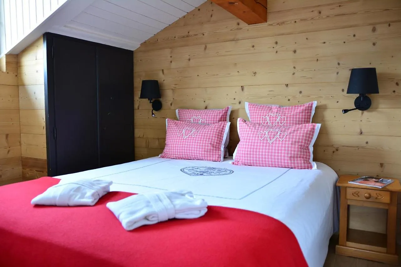 Hotel-Spa Le Morillon Charme & Caractere 3*,  France